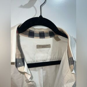 Men’s Burberry stretch cotton button down shirt